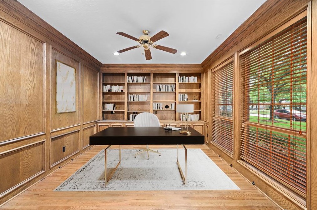 13411 Amber Queen Ln, Houston TX  77041-5550 exterior