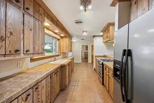 13016 W Burton St, Burton, TX 77835 - Photo 5