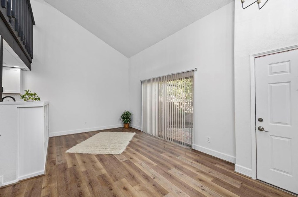 13028 Greenway Chase Ct, Houston TX  77072-2118 exterior