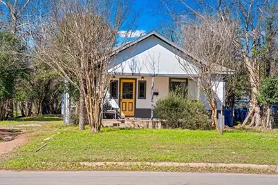 836 Tivy Street, Kerrville, TX 78028 - Photo 1