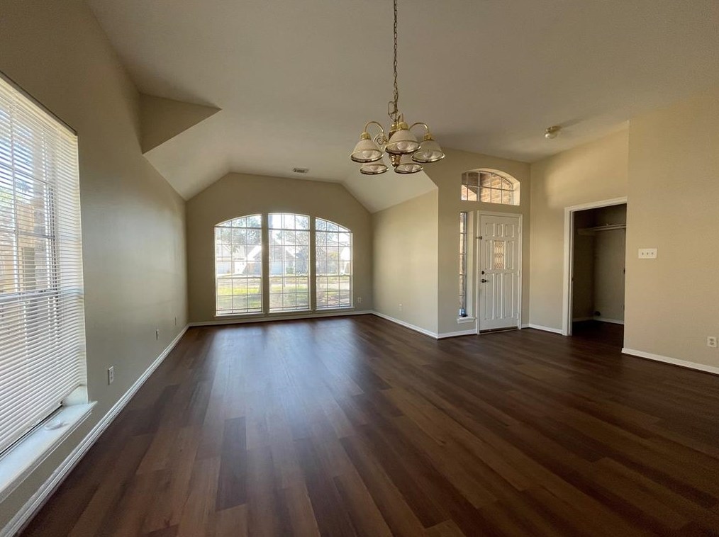 6323 Founding Dr, Katy TX  77449-4290 exterior