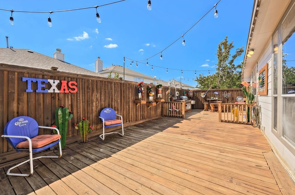 11027 Heron Vlg Dr, Houston TX  77064-4387 exterior