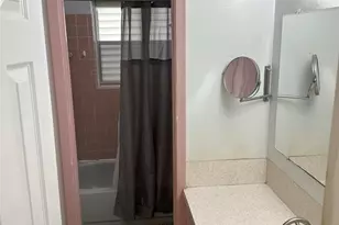 1113 N Noble Rd, Texas City, TX 77591 - Photo 13