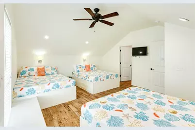 998 Austin Drive, Gilchrist, TX 77617 - Photo 27