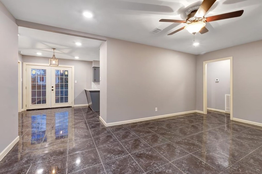 1723 Alta Vista St, Houston TX  77023-2501 exterior