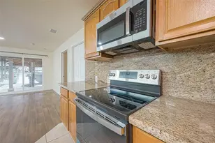 1407 Tiki Dr, Tiki Island, TX 77554 - Photo 17