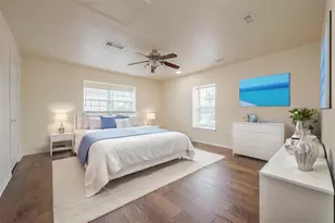 1407 Tiki Dr, Tiki Island, TX 77554 - Photo 9