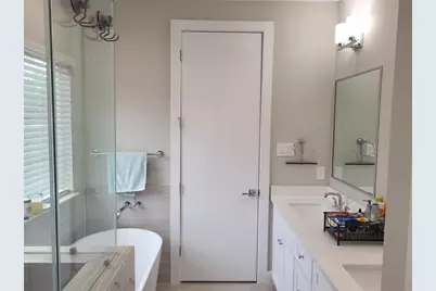 240 Julia Street #A, Houston, TX 77022 - Photo 25