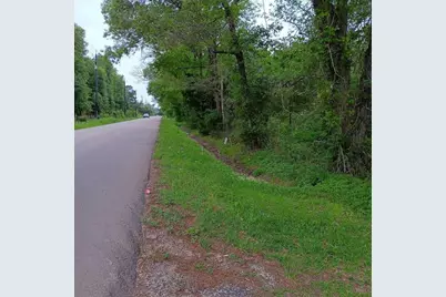 823 County Road 401, Dayton, TX 77535 - Photo 1