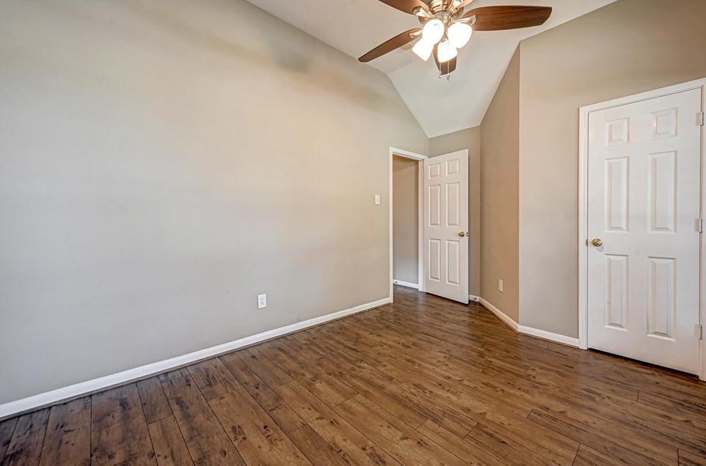 16119 Aberdeen Frst Dr, Houston TX  exterior