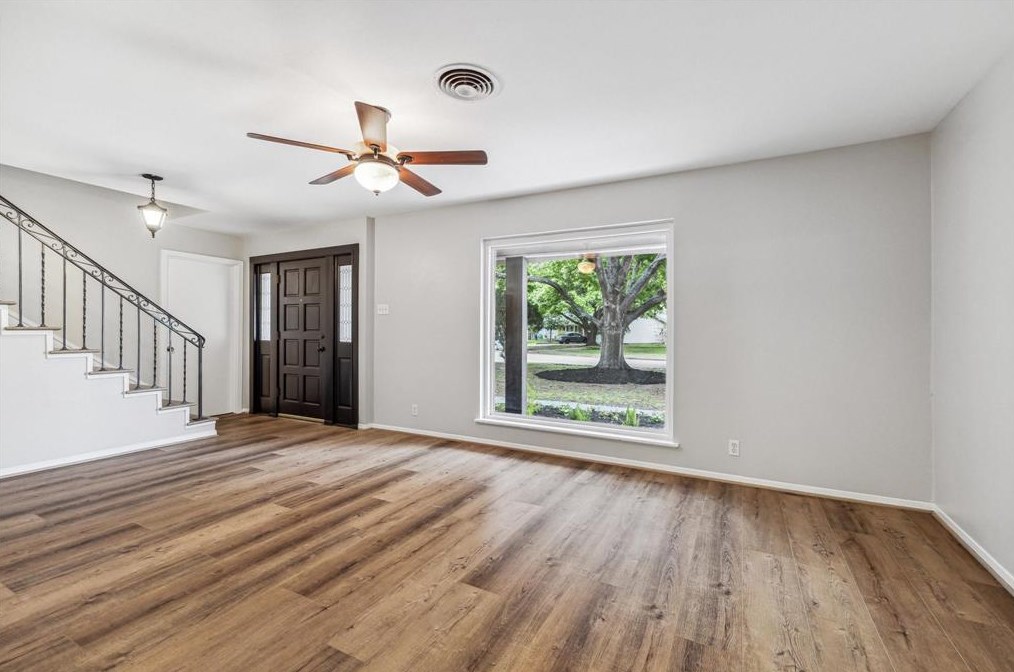 7218 Triola Ln, Houston TX  77074-4720 exterior