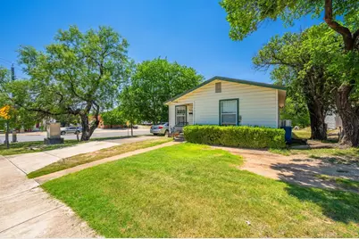 208 Francisco Lemos Street, Kerrville, TX 78028 - Photo 7