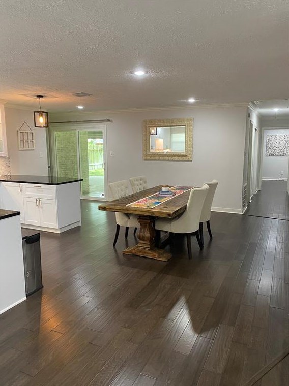 5607 43 St, Houston TX  77022-4634 exterior