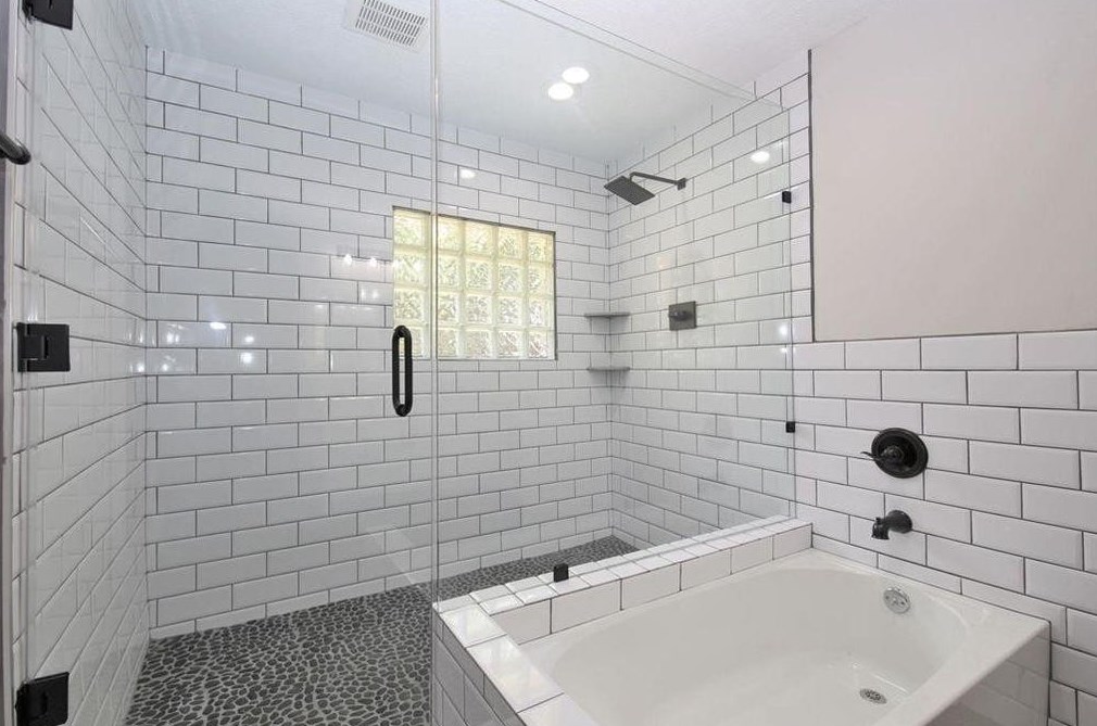 5607 43 St, Houston TX  77022-4634 exterior