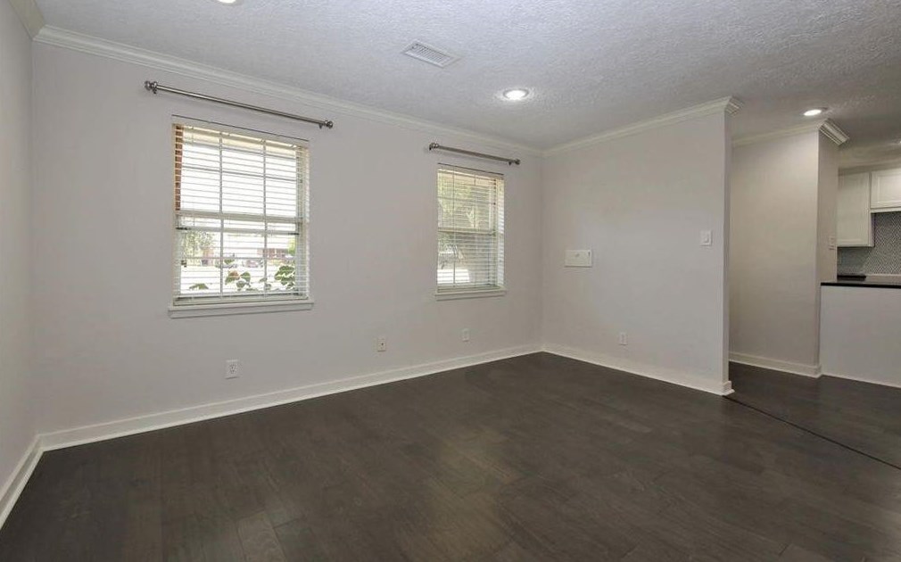 5607 43 St, Houston TX  77022-4634 exterior