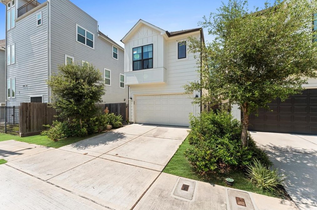 717 28th St, Houston TX  77009-1020 exterior