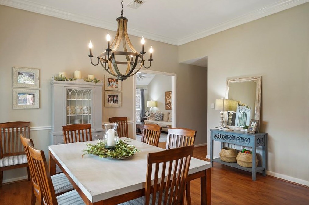 5803 Malcomboro Dr, Houston TX 77041-6582 exterior