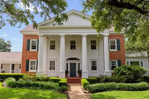 1920 Marguerite St, Bay City, TX 77414 - Photo 3