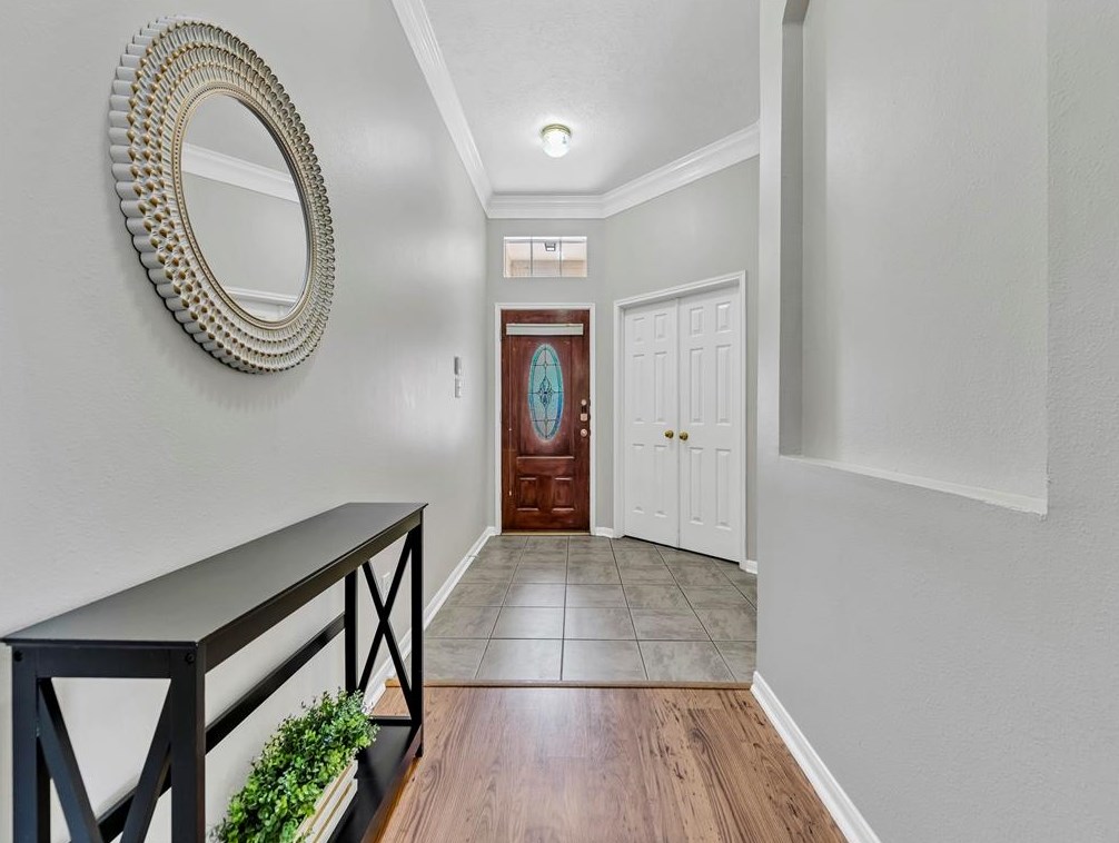 2434 Daneswood Ct, Spring TX  77388-2703 exterior
