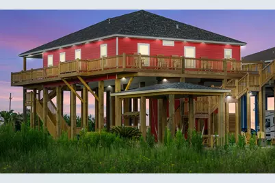 1103 Mabry Street, Gilchrist, TX 77617 - Photo 1