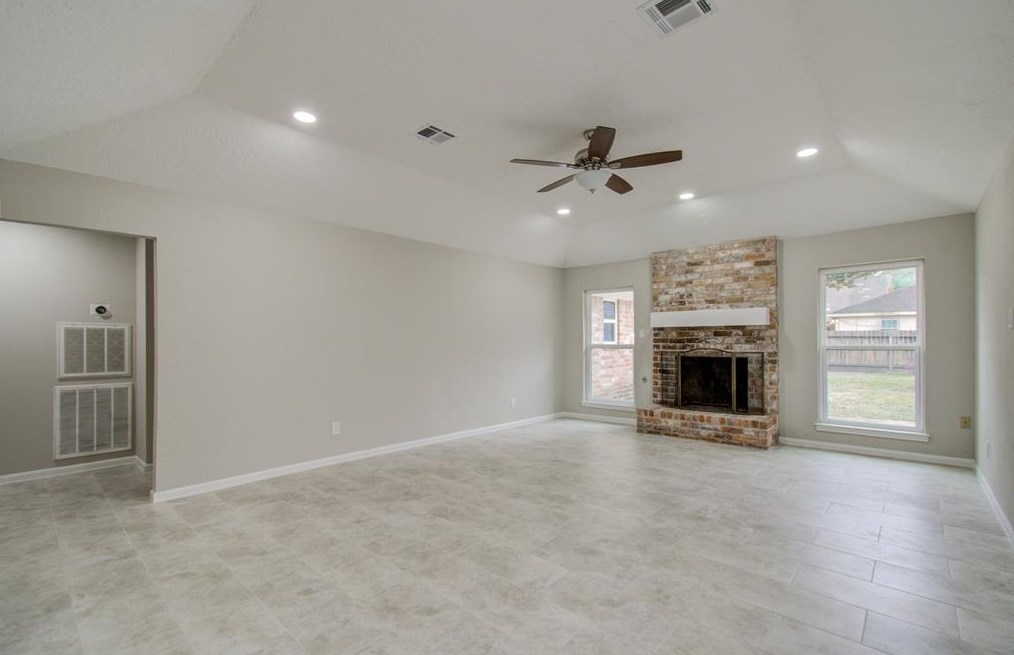 8903 Abbeydale Dr, Houston TX  77031-3002 exterior