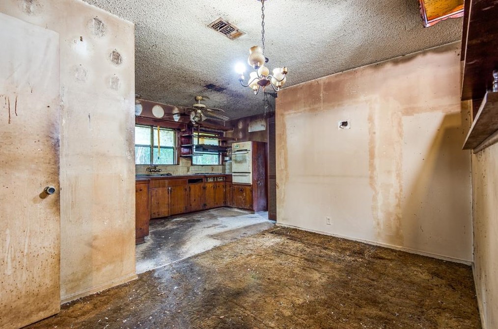 3215 Soway, Houston TX 77080-3519 exterior