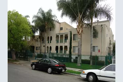 625 N New Hampshire Ave, Los Angeles, CA 90004 - Photo 1