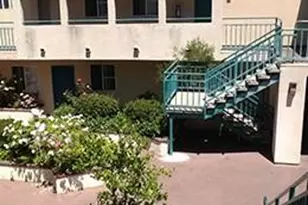 625 N New Hampshire Ave, Los Angeles, CA 90004 - Photo 3