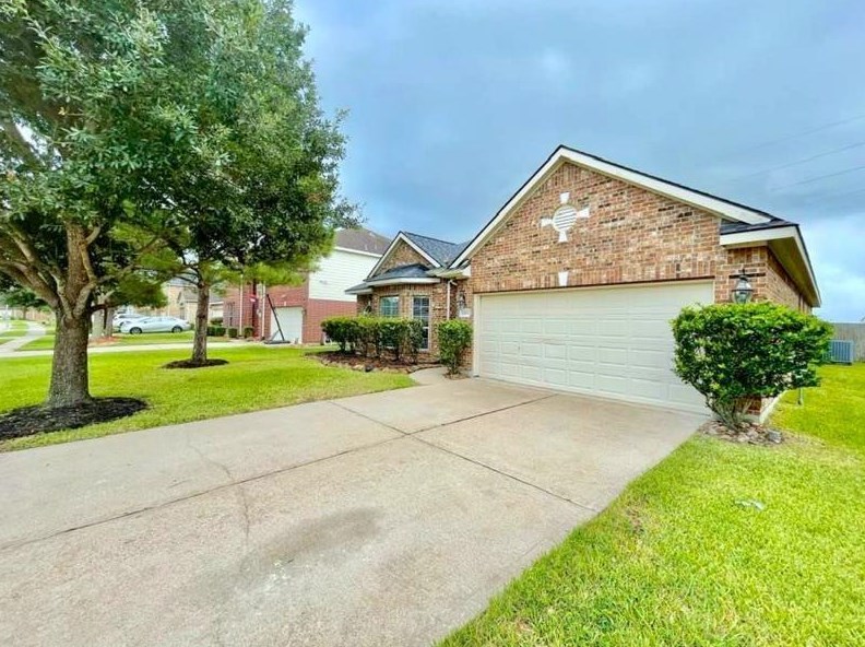 24539 Blane Dr, Katy TX  77493-2369 exterior