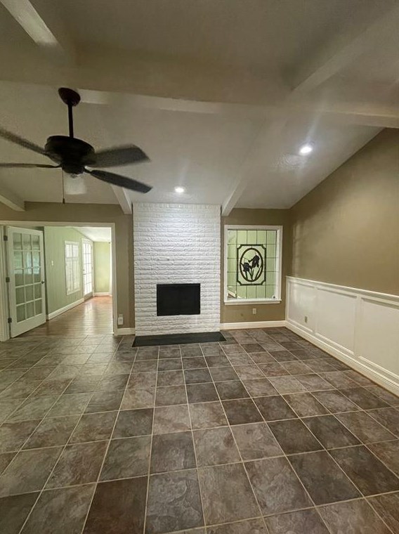 7546 Maple Tree Dr, Houston TX  77088-6842 exterior
