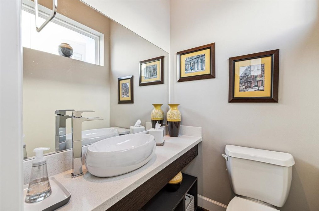 1513 Elgin St, Houston TX  77004-2836 exterior