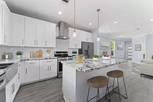 1215 E 34th St, Houston, TX 77022 - Photo 9