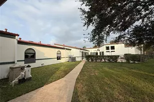 7110 W Mockingbird Ln, Pearland, TX 77584 - Photo 49