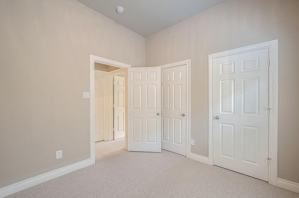 9113 Creekstone Lk Dr, Houston TX  77054-1029 exterior