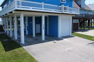 2108 Mills, Crystal Beach, TX 77650 - Photo 3