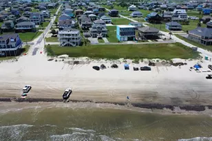 2108 Mills, Crystal Beach, TX 77650 - Photo 7