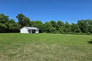 8660 Cedar Hill Rd, Brenham, TX 77833 - Photo 25