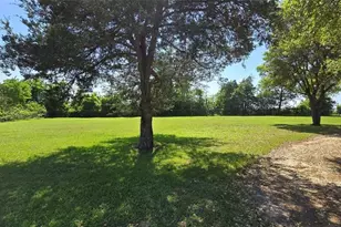 8660 Cedar Hill Rd, Brenham, TX 77833 - Photo 3