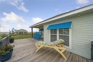 859 Main St, Crystal Beach, TX 77650 - Photo 29