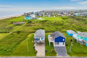 859 Main St, Crystal Beach, TX 77650 - Photo 35