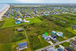 859 Main St, Crystal Beach, TX 77650 - Photo 33