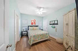 859 Main St, Crystal Beach, TX 77650 - Photo 21
