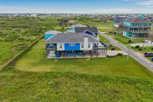 859 Main St, Crystal Beach, TX 77650 - Photo 37