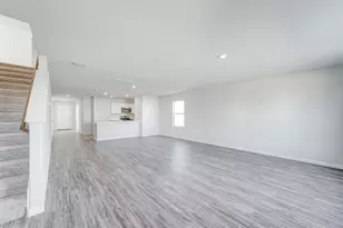 1040 Greenspointe Ave, La Grange, TX 78945 - Photo 9