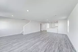 1040 Greenspointe Ave, La Grange, TX 78945 - Photo 7