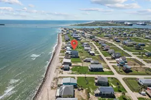 718 Beach Dr, Surfside Beach, TX 77541 - Photo 5