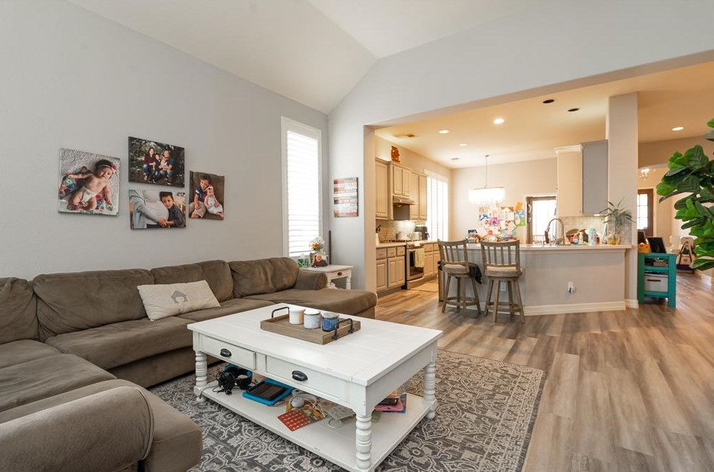 28203 Helmsman Knl Dr, Katy TX  77494-8524 exterior