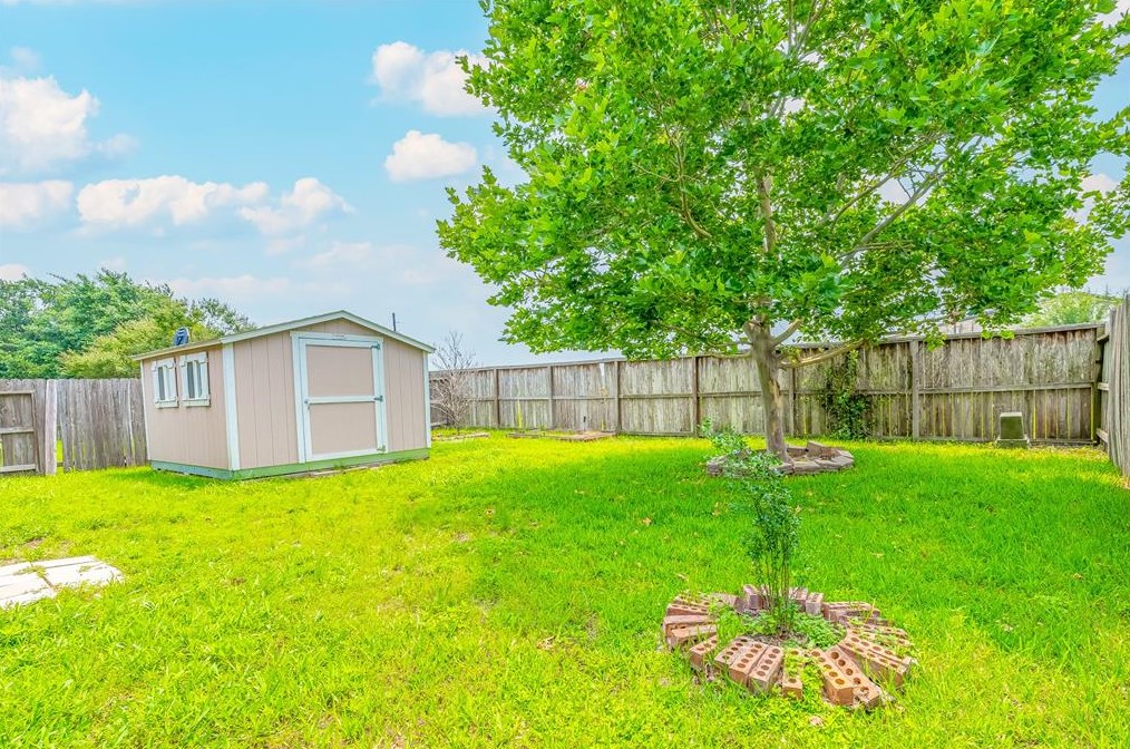 28203 Helmsman Knl Dr, Katy TX  77494-8524 exterior
