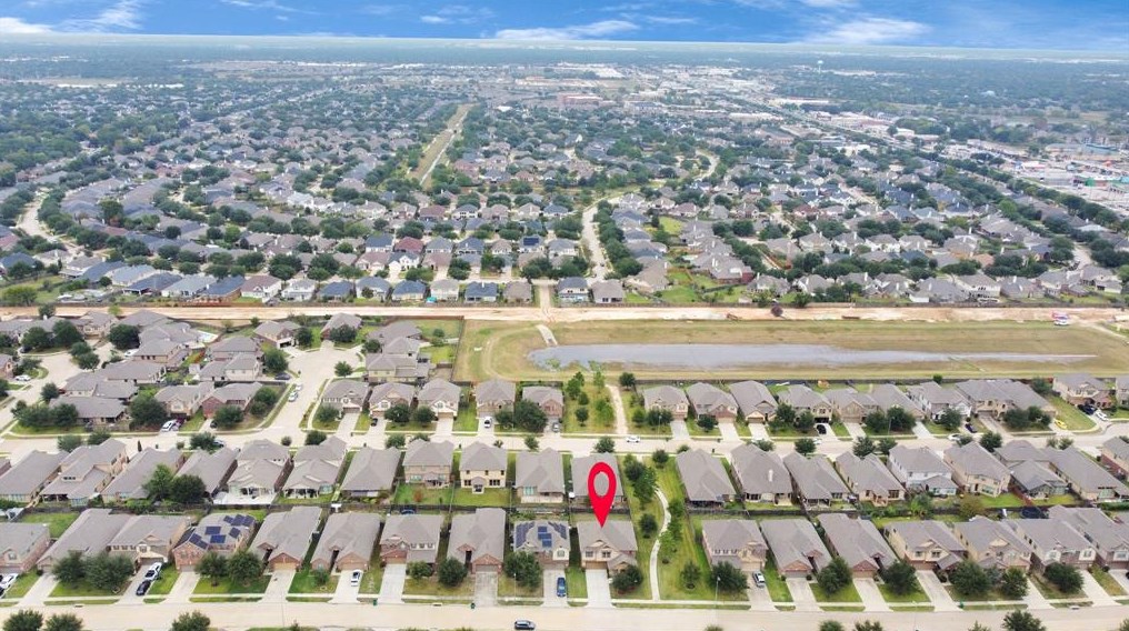 16506 Lanesborough Dr, Houston TX  77084-8402 exterior