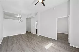 4400 Avenue N, Galveston, TX 77550 - Photo 9